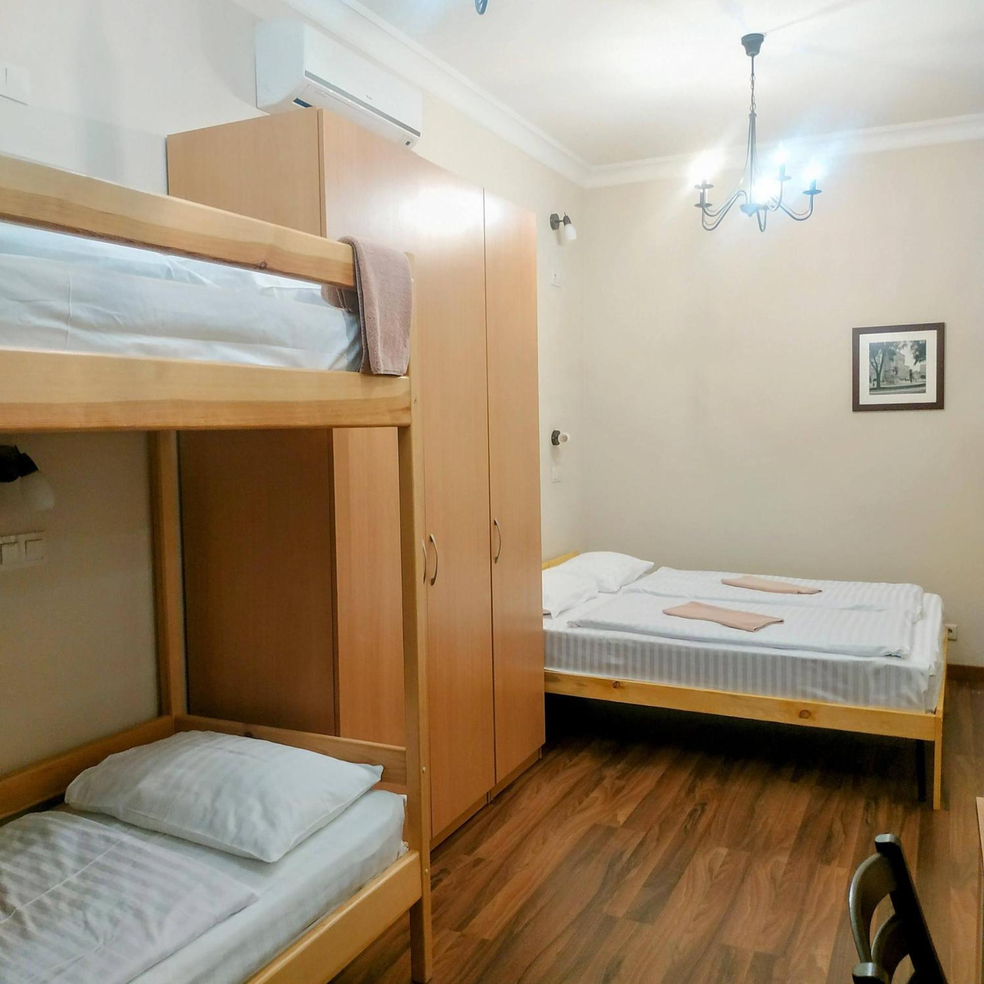 Belokorichi Hotel Kiev Bagian luar foto