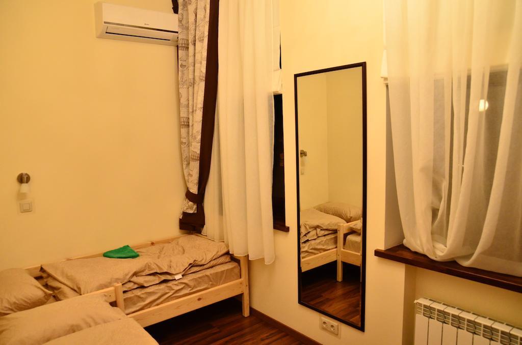 Belokorichi Hotel Kiev Ruang foto