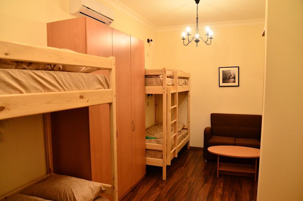 Belokorichi Hotel Kiev Ruang foto