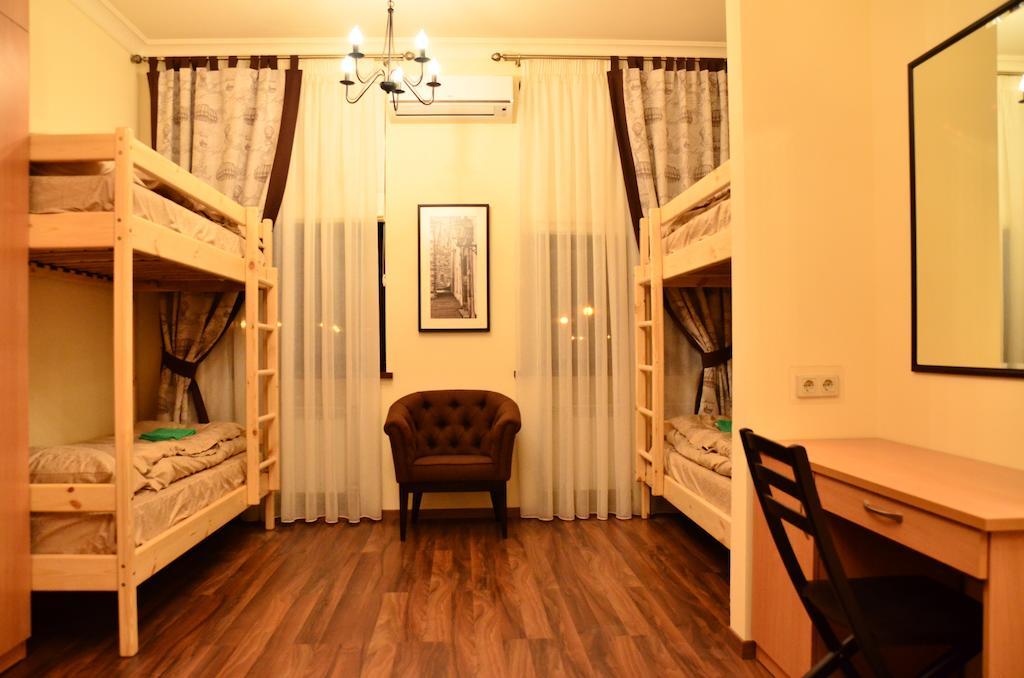 Belokorichi Hotel Kiev Ruang foto