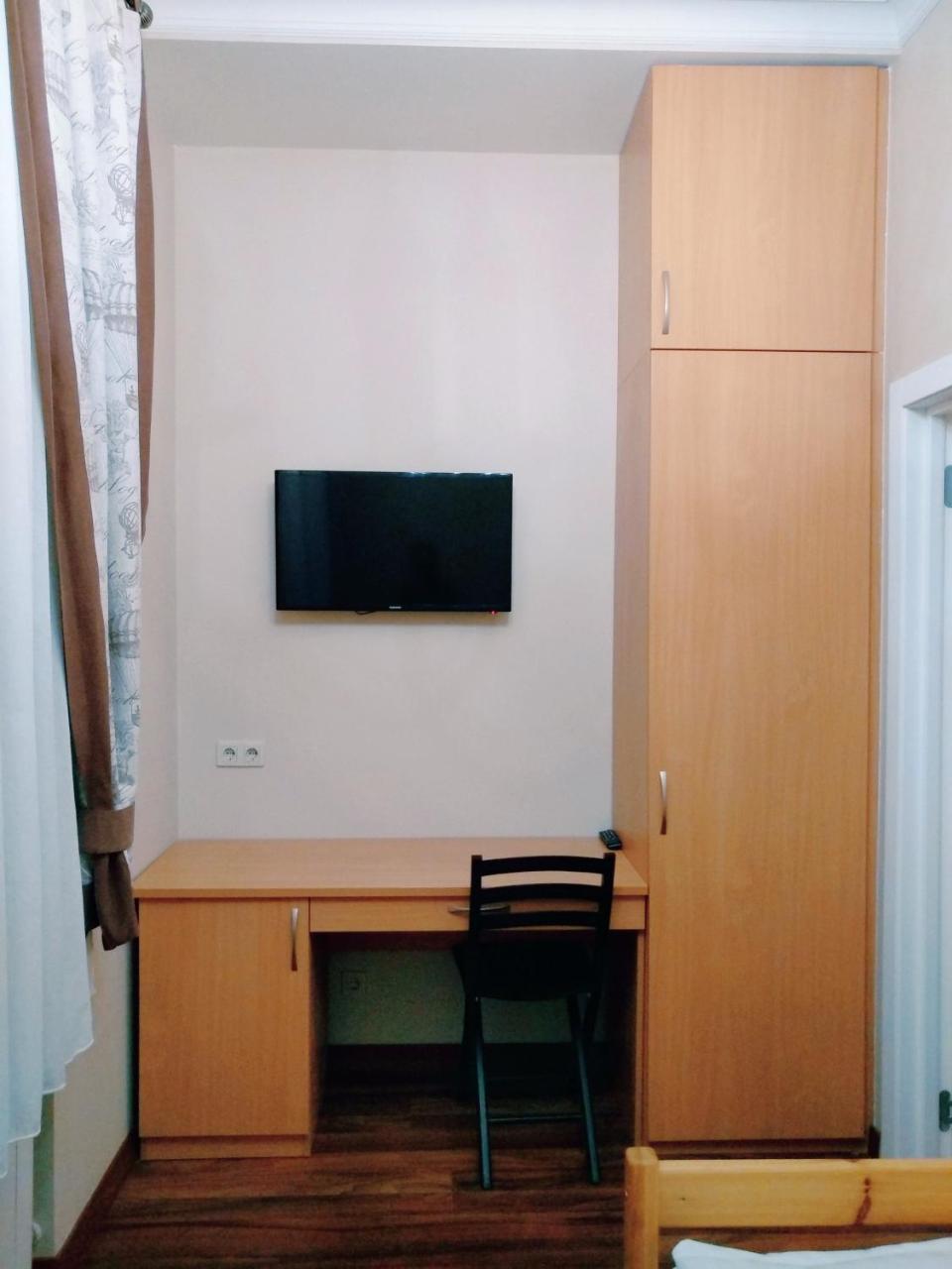 Belokorichi Hotel Kiev Bagian luar foto